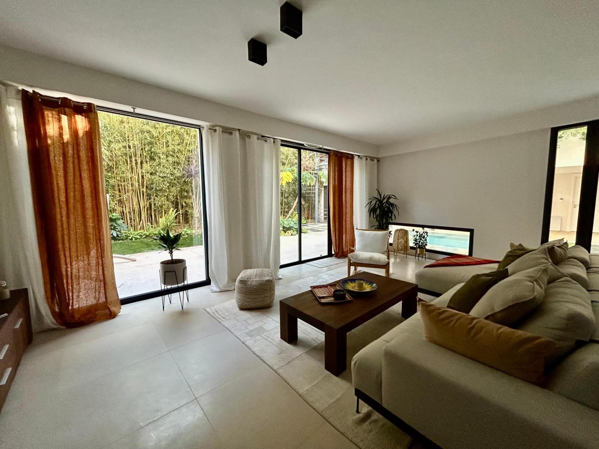 Rumah Bali Villa *